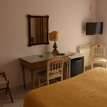 Mora 2* Джардини-Наксос