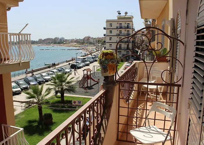 Mora Hotel Giardini-Naxos
