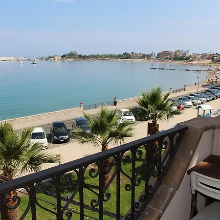 Mora Otel