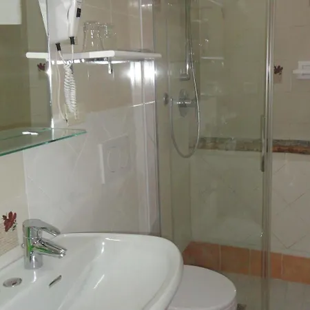 Mora Hotell