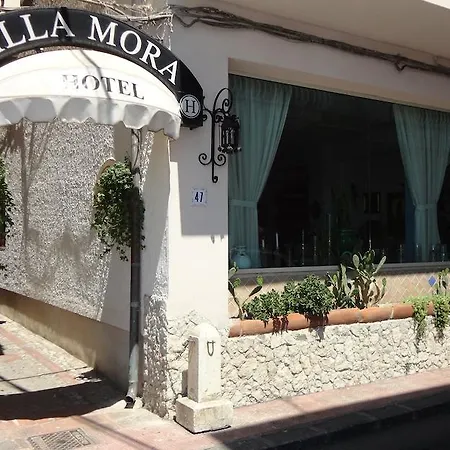 Mora Otel 2*